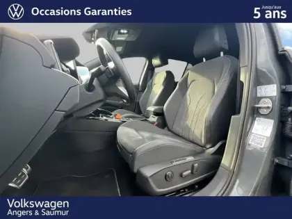 Photo 11 Volkswagen Golf  1.5 eHybrid 204 DSG6