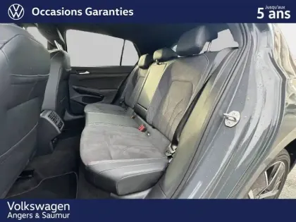 Photo 14 Volkswagen Golf  1.5 eHybrid 204 DSG6