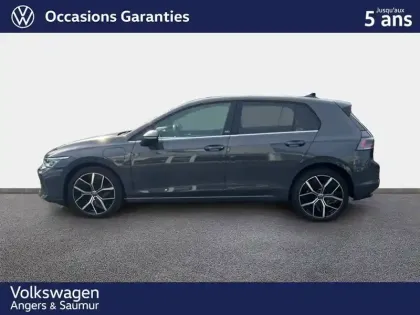 Photo 8 Volkswagen Golf  1.5 eHybrid 204 DSG6
