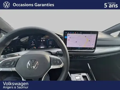 Photo 10 Volkswagen Golf  1.5 eHybrid 204 DSG6