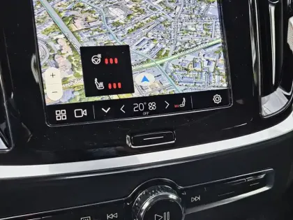 Photo 15 Volvo V60  CROSS COUNTRY B4 AWD 197 ch Geartronic 8