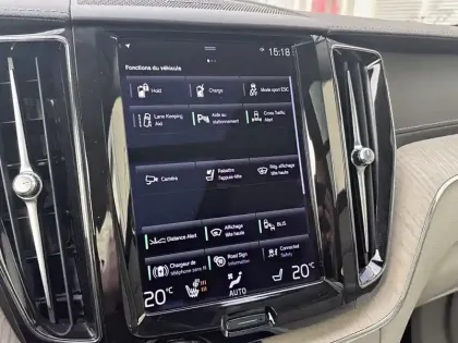 Photo 12 Volvo Xc60  T6 Recharge AWD 253 ch + 87 ch Geartronic 8