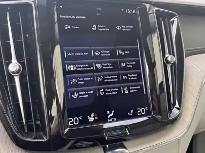 Photo 16 Volvo Xc60  T6 Recharge AWD 253 ch + 87 ch Geartronic 8