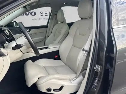 Photo 7 Volvo Xc60  T6 Recharge AWD 253 ch + 87 ch Geartronic 8