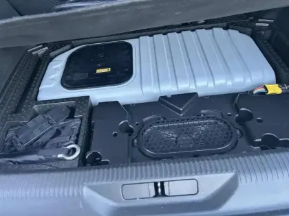 Photo 26 Peugeot 308  PHEV 225 e-EAT8 GT Pack