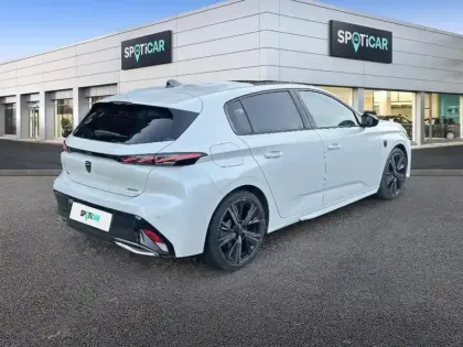 Photo 27 Peugeot 308  PHEV 225 e-EAT8 GT Pack