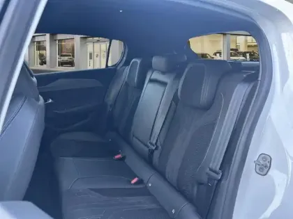 Photo 22 Peugeot 308  PHEV 225 e-EAT8 GT Pack