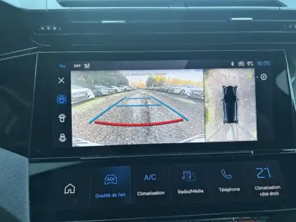 Photo 25 Peugeot 308  PHEV 225 e-EAT8 GT Pack