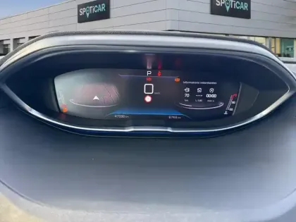 Photo 20 Peugeot 3008  Puretech 130ch S&S EAT8 Allure Pack