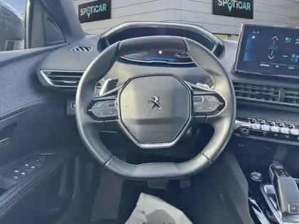 Photo 11 Peugeot 3008  Puretech 130ch S&S EAT8 Allure Pack