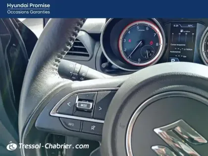 Photo 15 Suzuki Swift  1.2 Dualjet Hybrid Auto (CVT) Privilège