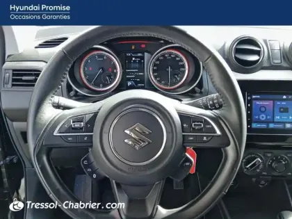 Photo 14 Suzuki Swift  1.2 Dualjet Hybrid Auto (CVT) Privilège