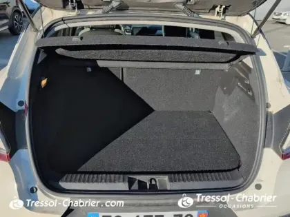 Photo 7 Renault Captur  E-Tech Plug-in 160 - 21 Intens