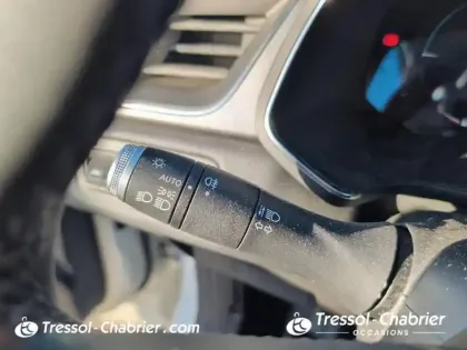 Photo 16 Renault Captur  E-Tech Plug-in 160 - 21 Intens