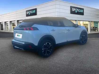 Photo 27 Peugeot 2008  PureTech 130 S&S EAT8 Allure Pack