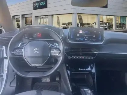 Photo 9 Peugeot 2008  PureTech 130 S&S EAT8 Allure Pack