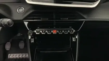 Photo 14 Peugeot 2008  100 S&S BVM6 Allure