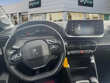 Photo 9 Peugeot 208  BlueHDi 100 S&S BVM6 Active