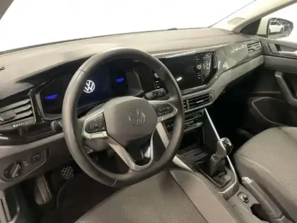 Photo 9 Volkswagen Polo 1.0 TSI 95 S&S BVM5 VW Edition