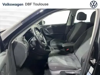 Photo 9 Volkswagen Tiguan 2.0 TDI 150ch DSG7 Elegance