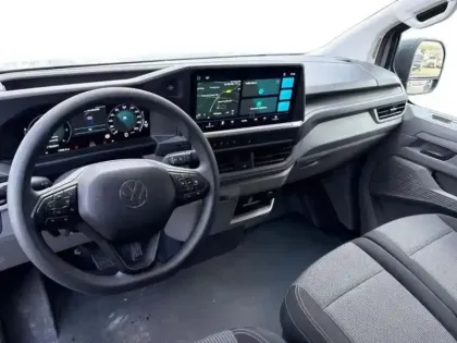 Photo 8 Volkswagen Transporter VAN TDI 150 CH BVA8 L2