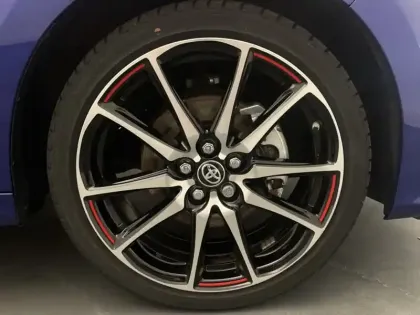 Photo 11 Toyota Yaris Hybride 130h GR SPORT