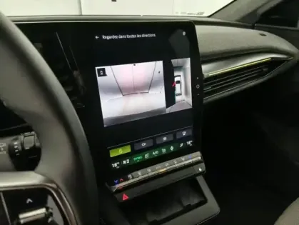 Photo 24 Renault Scenic E-TECH ELECTRIQUE 220 ch grande autonomie Techno