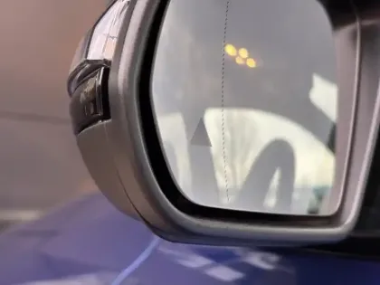 Photo 16 Mercedes EQB 250+ Edition