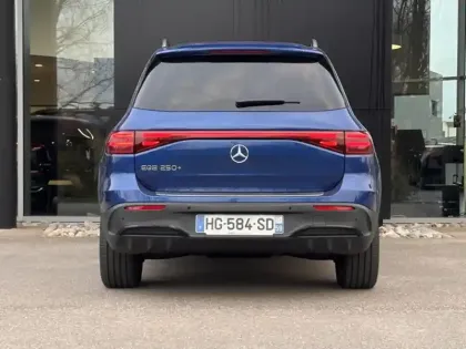 Photo 6 Mercedes EQB 250+ Edition