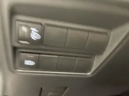 Photo 12 Toyota Yaris Hybride 116h Dynamic