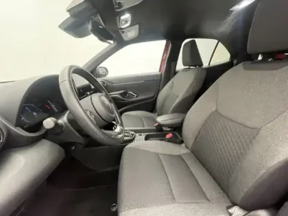 Photo 17 Toyota Yaris 1.5 HYBRID 130H DESIGN