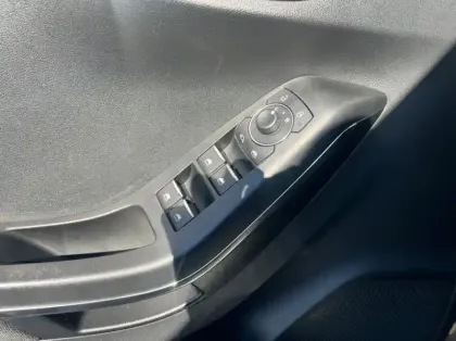 Photo 5 Ford Puma 1.0 Flexifuel 125ch S&amp;S mHEV Titanium