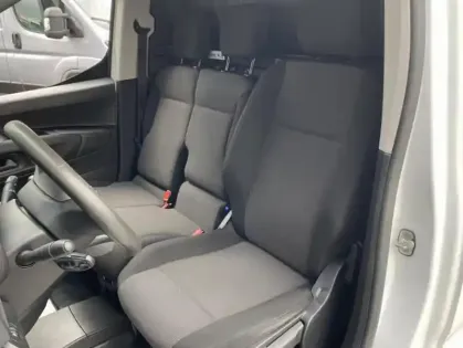 Photo 13 Citroën Berlingo Van III M 1000kg BlueHDi 130 S&amp;S BVM6 Worker