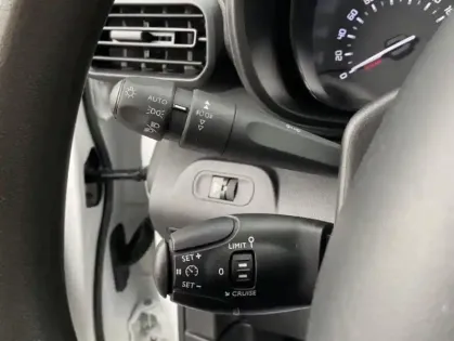 Photo 9 Citroën Berlingo Van III M 1000kg BlueHDi 130 S&amp;S BVM6 Worker