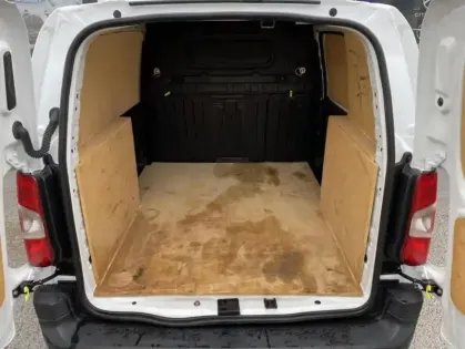 Photo 17 Citroën Berlingo Van III M 1000kg BlueHDi 130 S&amp;S BVM6 Worker