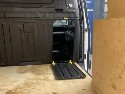 Photo 15 Citroën Berlingo Van III M 1000kg BlueHDi 130 S&amp;S BVM6 Worker