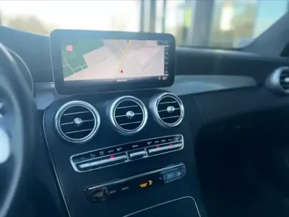 Photo 8 Mercedes Classe C 220 d AMG Line