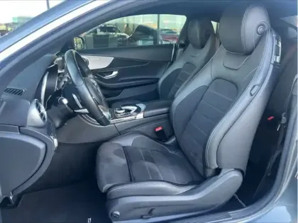 Photo 15 Mercedes Classe C 220 d AMG Line