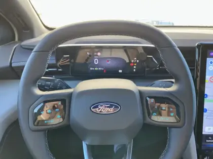 Photo 6 Ford Explorer 340ch Extended Range 79kWh Pack Premium AWD