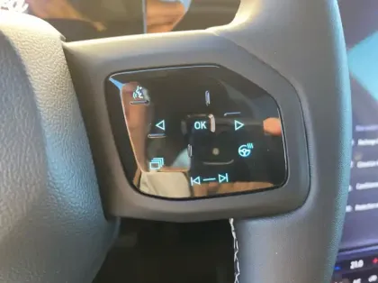 Photo 18 Ford Explorer 340ch Extended Range 79kWh Pack Premium AWD