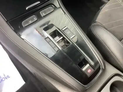 Photo 22 Opel Grandland 1.5 Diesel 130 ch BVA8 GS