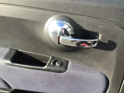 Photo 16 Fiat 500 MY22 1.0 70 ch Hybride BSG S/S Cult