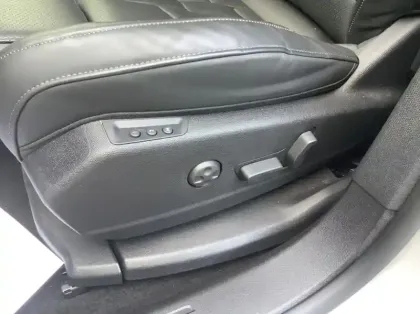 Photo 25 DS Ds 7 Nouveau BlueHDi 130 EAT8 Opera