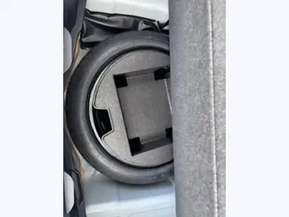 Photo 15 Toyota Yaris Hybride 116h Dynamic Business