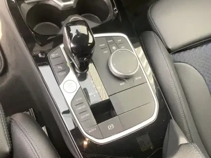 Photo 21 BMW Serie 1 F40 118d 150 ch BVA8 M Sport