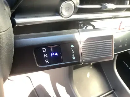 Photo 22 Hyundai Tucson Nouveau 1.6 T-GDI 215 Hybrid BVA6 Executive