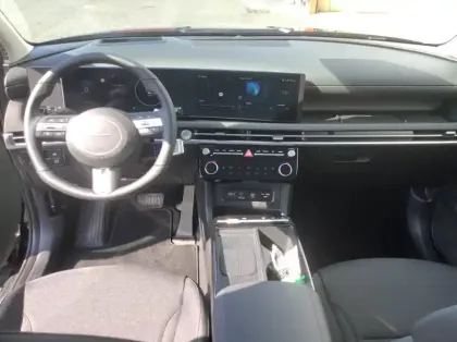 Photo 12 Hyundai Tucson Nouveau 1.6 T-GDI 215 Hybrid BVA6 Executive