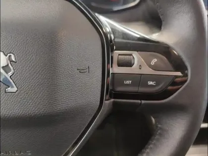 Photo 14 Peugeot 208  1.2 PureTech 100ch S&S Style