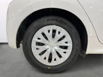 Photo 8 Toyota Yaris  116h Dynamic 5p MY21