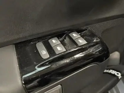 Photo 13 Citroën C3  1.2 PureTech 110ch S&S ELLE